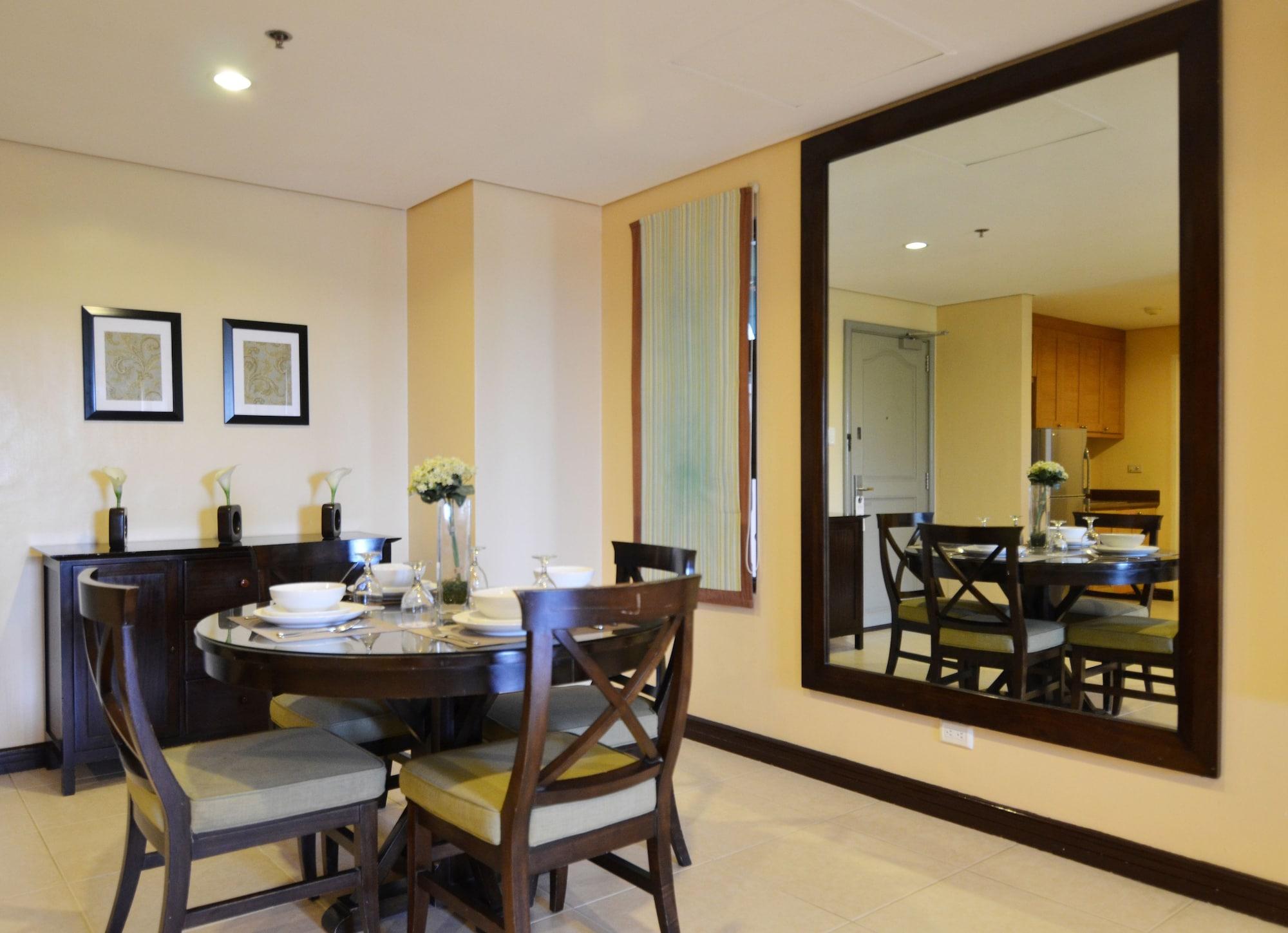 Crosswinds Resort Suites Tagaytay City Ngoại thất bức ảnh