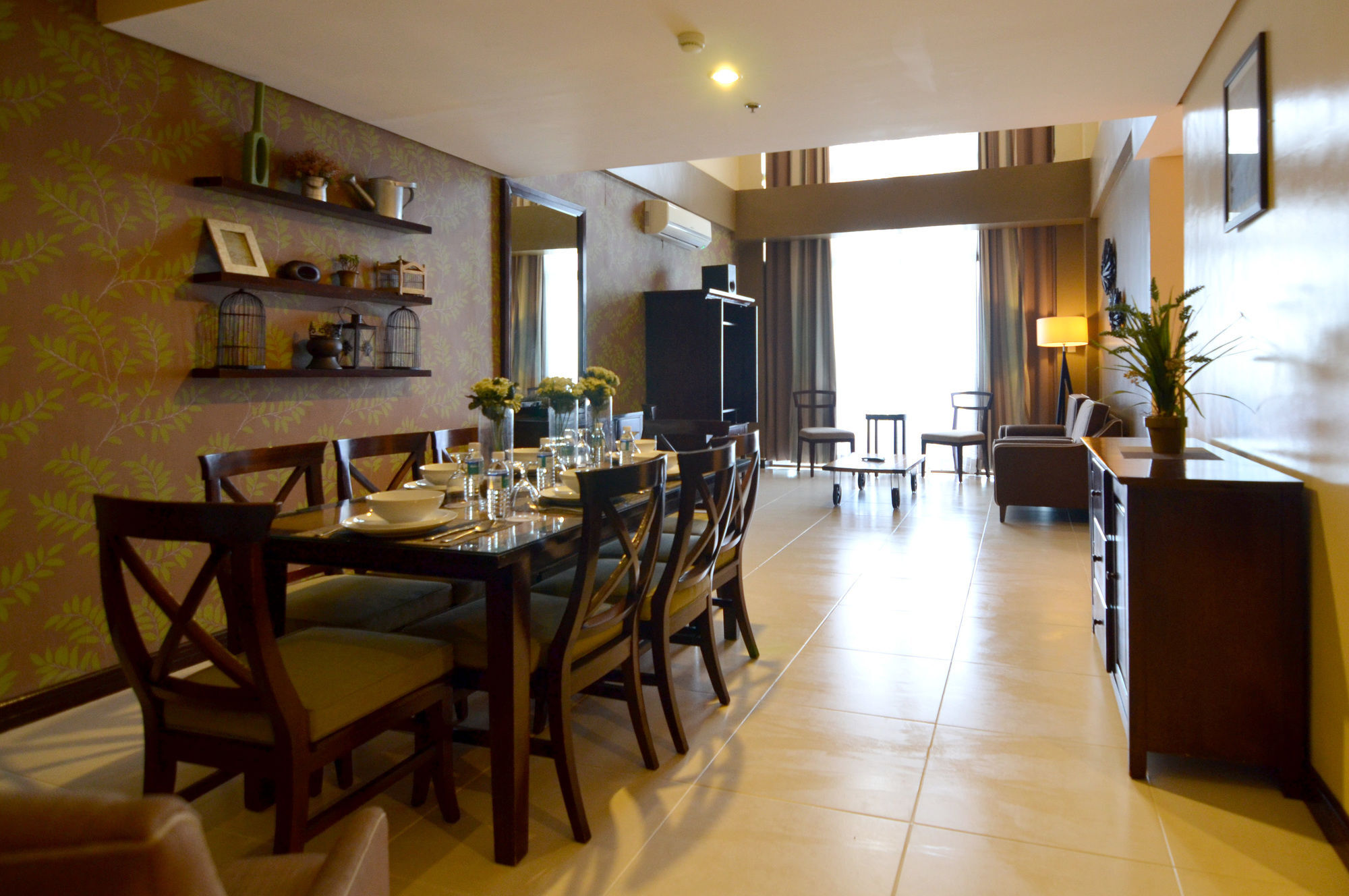 Crosswinds Resort Suites Tagaytay City Ngoại thất bức ảnh